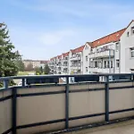 2br Near Train Station, Kitchen, Wi-fi, Smart Tv, Bathroom Halberstadt