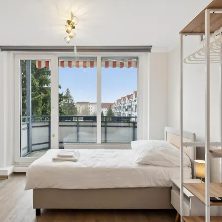 2br Near Train Station, Kitchen, Wi-fi, Smart Tv, Bathroom * Halberstadt