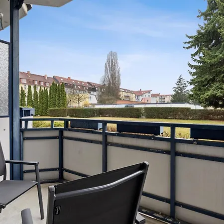 2br Near Train Station, Kitchen, Wi-fi, Smart Tv, Bathroom Halberstadt