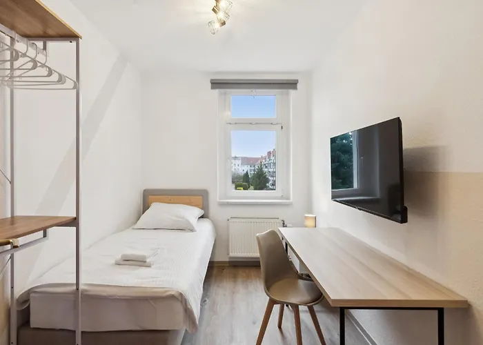 2br Near Train Station, Kitchen, Wi-fi, Smart Tv, Bathroom Appartement Halberstadt